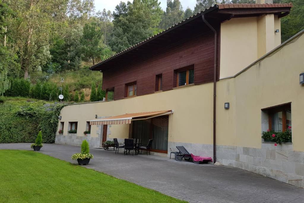 Aliga Etxea. Beach & Mountain Village Getxo Exterior foto